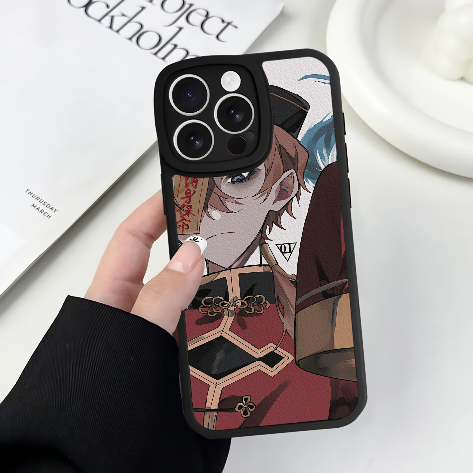 （画像用） 文豪ストレイドッグス Bungo Stray Dogs 【iPhone 16シリーズ対応】シリコンスマホケース（レザー調） 材質：シリコン